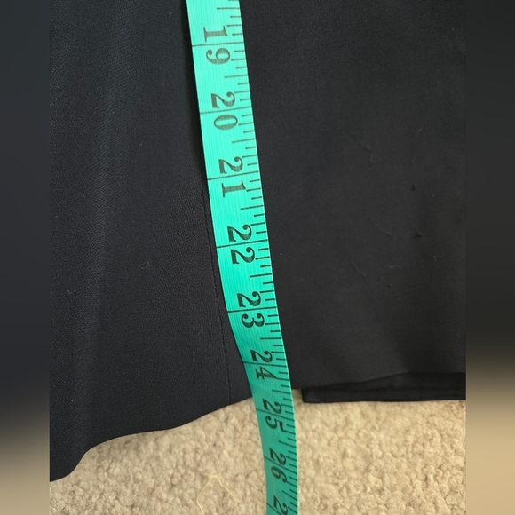 MASSIMO DUTTI Women's Navy Fitted Double-Breasted Blazer. Size 2 - Picture 15 of 15